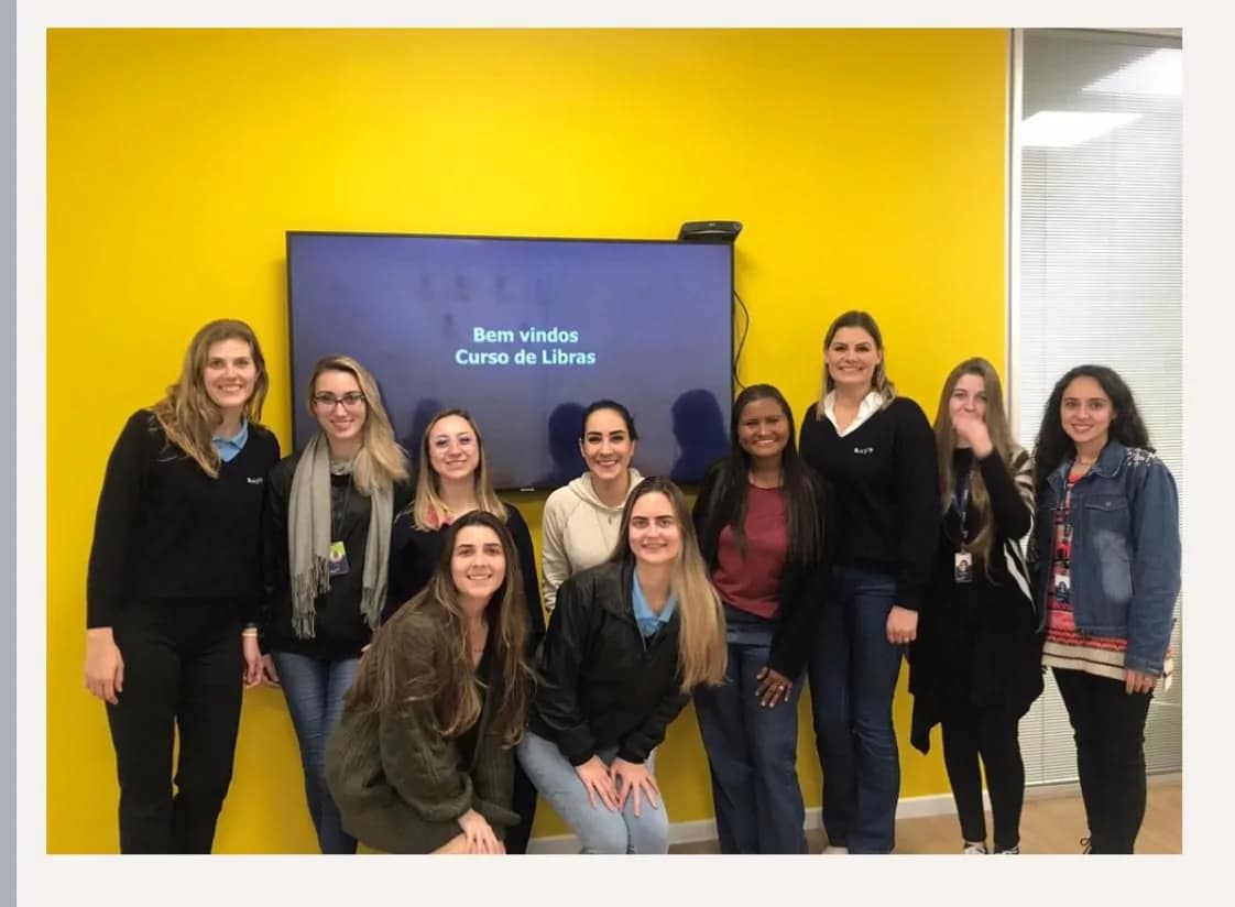 Participantes do curso de Libras